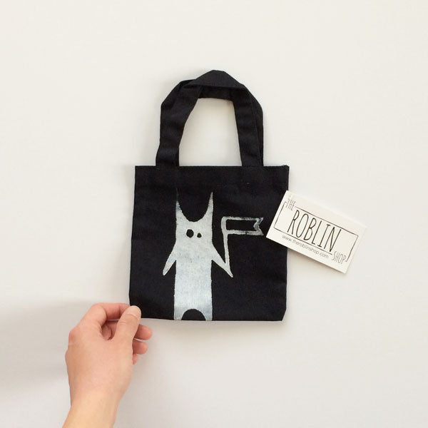 Tiny Trick-Or-Treaters